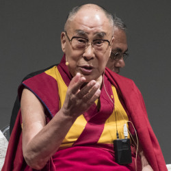 Sua Santità il Dalai Lama Tenzin Gyatso